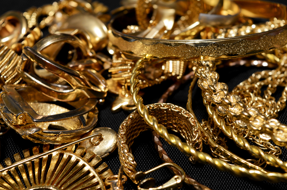 How Can I Sell My Gold Jewelry and Get the Most Money?